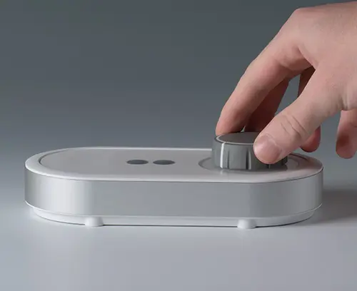 Pointer line on the side, in traffic white color for fine scaling (CONTROL-KNOBS without illumination)