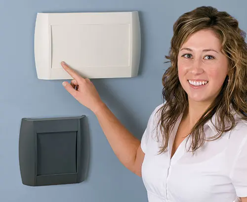 Enclosures with flat design